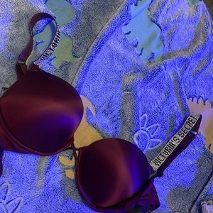 Victorias Secret Bombshell bra